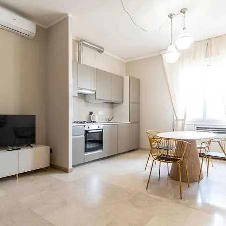 アパート Amendola 17 *