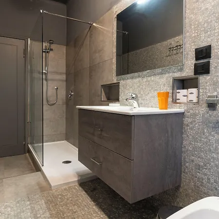 Amendola 17 Apartment *