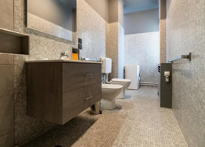 Apartman Amendola 17 *