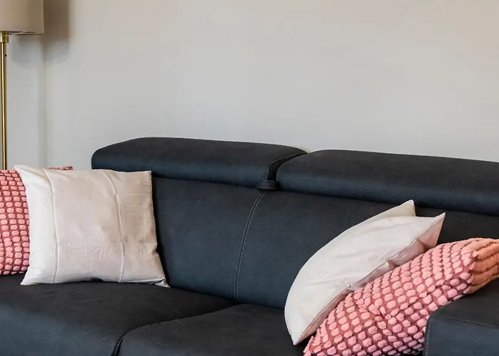 Amendola 17 Apartment